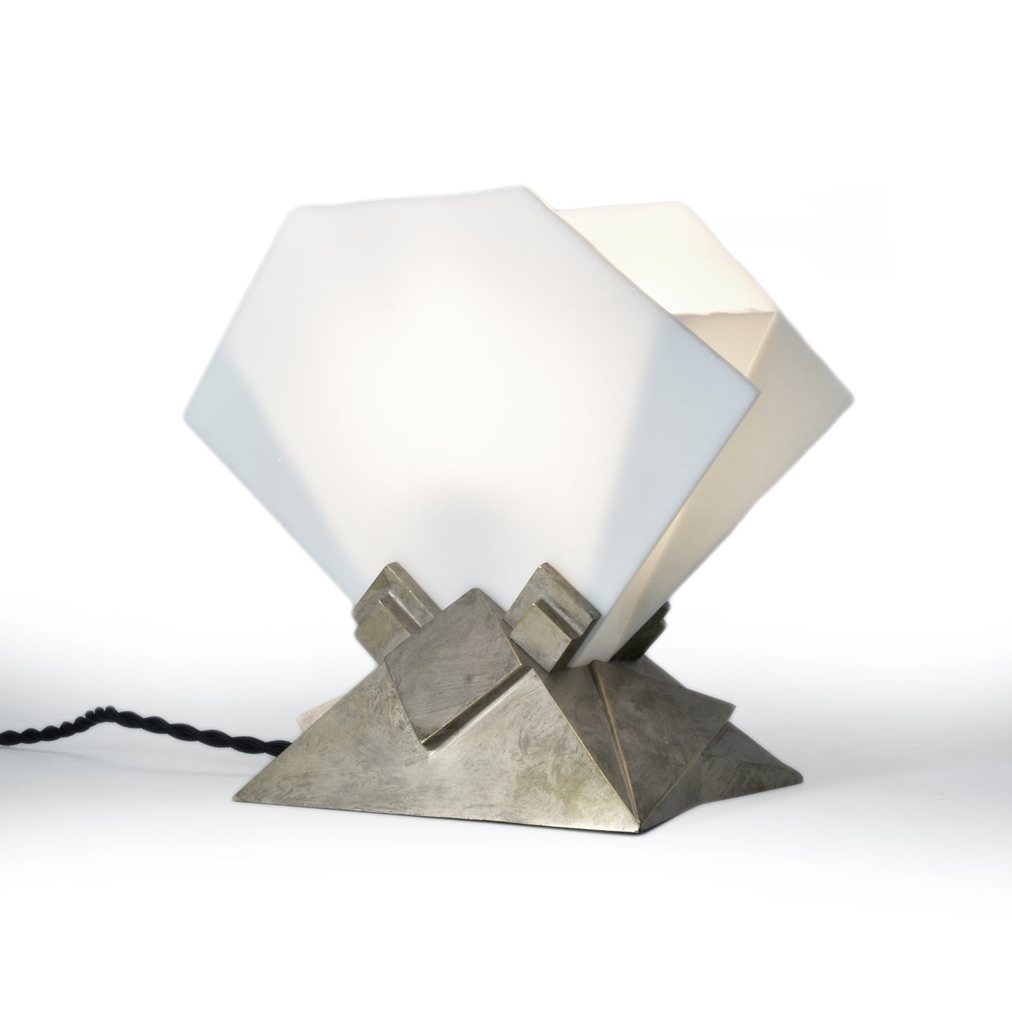 cubist-modernist table lamp