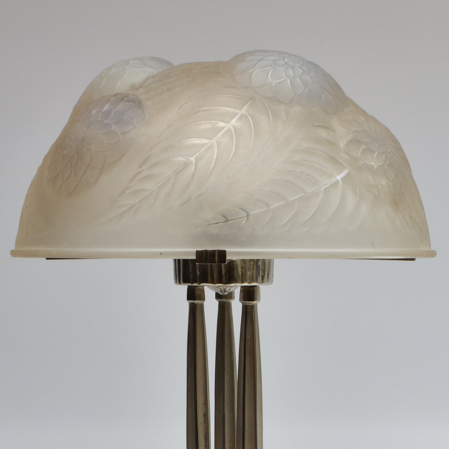 Dahlia lamp