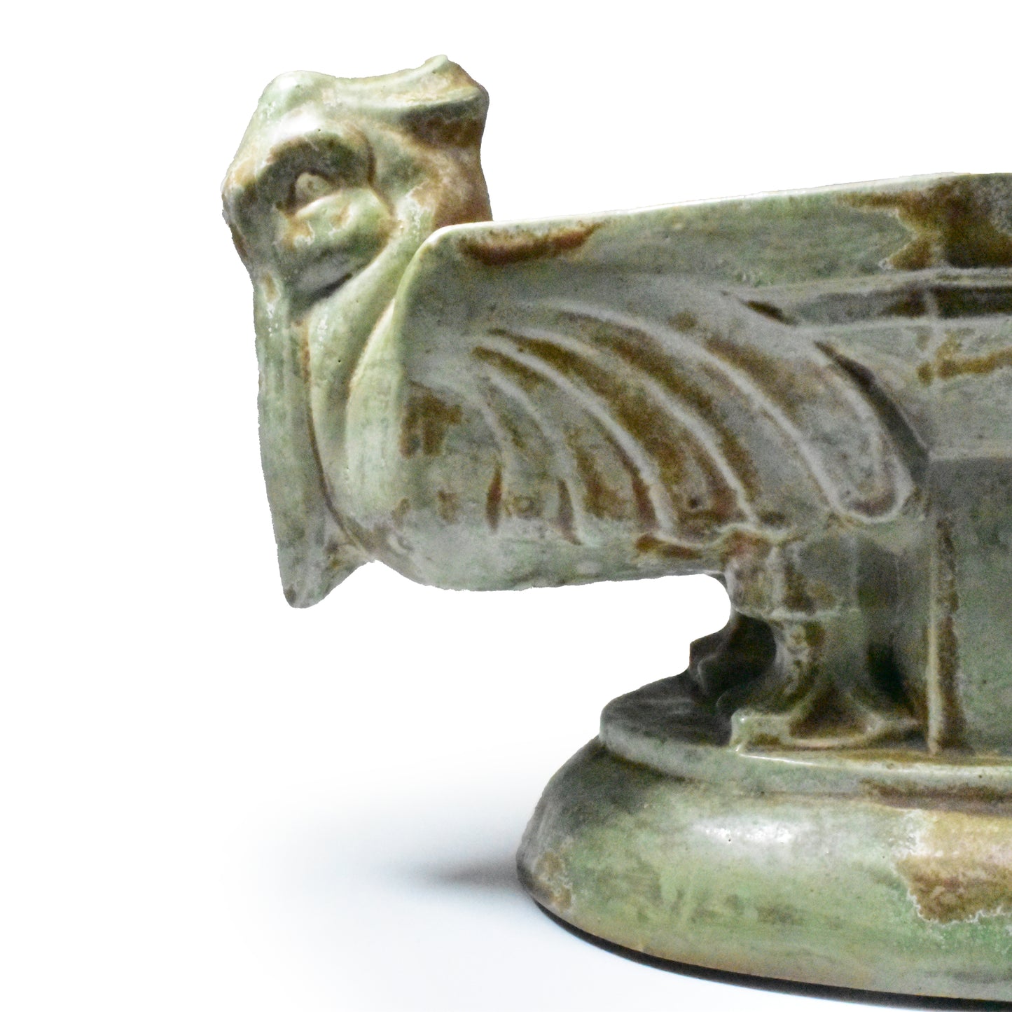 Jardiniére pelicans